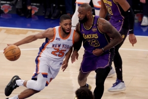 Amico：詹姆斯团队曾与尼克斯接触过 但后者不感兴趣&对阵容满意